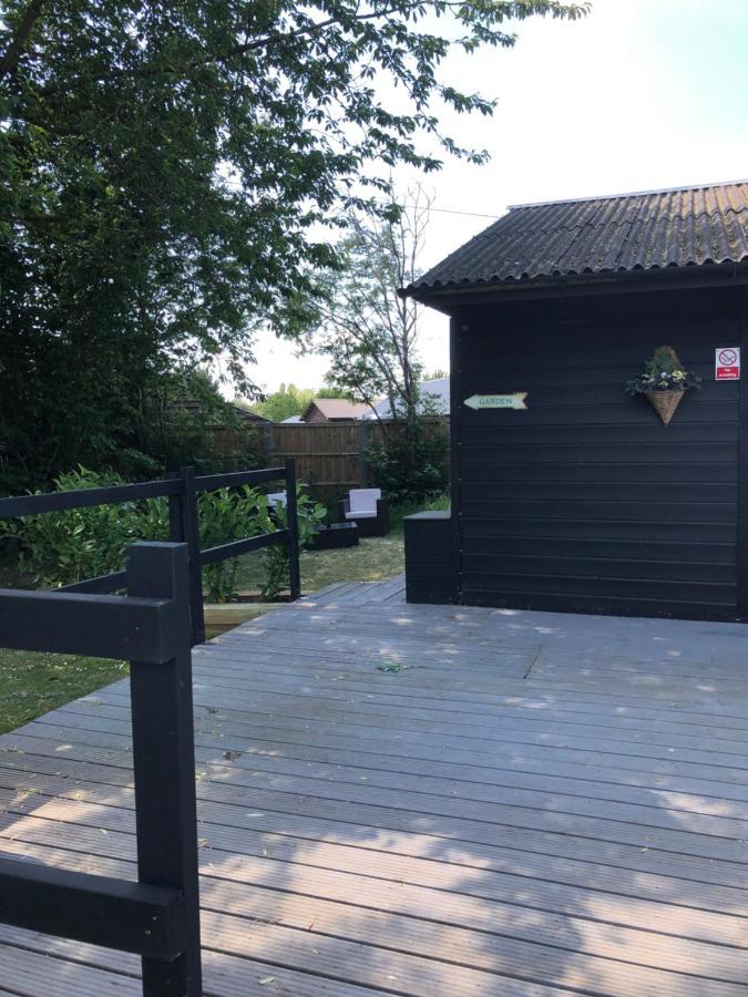 The Lodge Bedford Exteriör bild